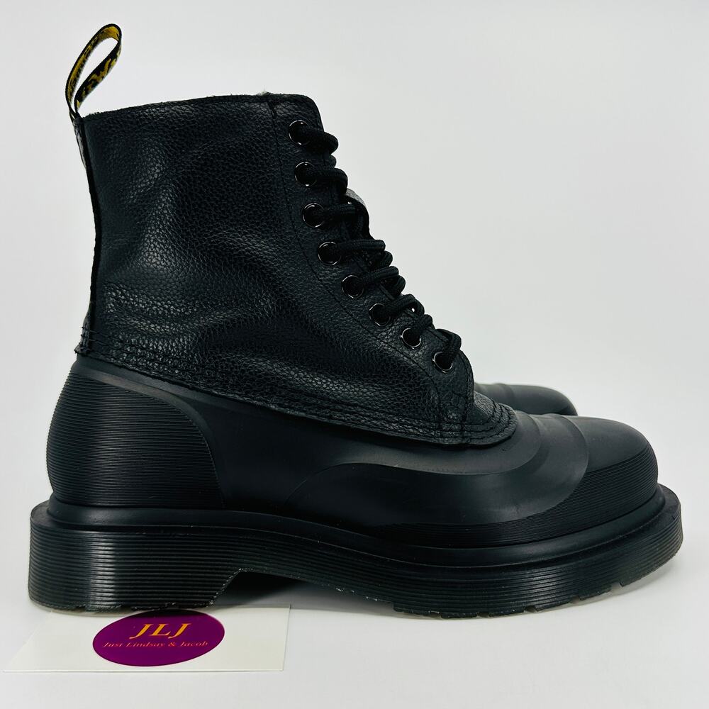 Dr. Martens Women's 1460 Sub Water Resistant Leather Fleece Lined Boots Size 6